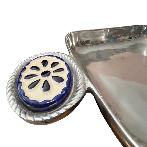 Vintage Heavy Aluminum Silver Serving Tray Ceramic Blue Handle Detail 8"x8" - Picture 4 of 6